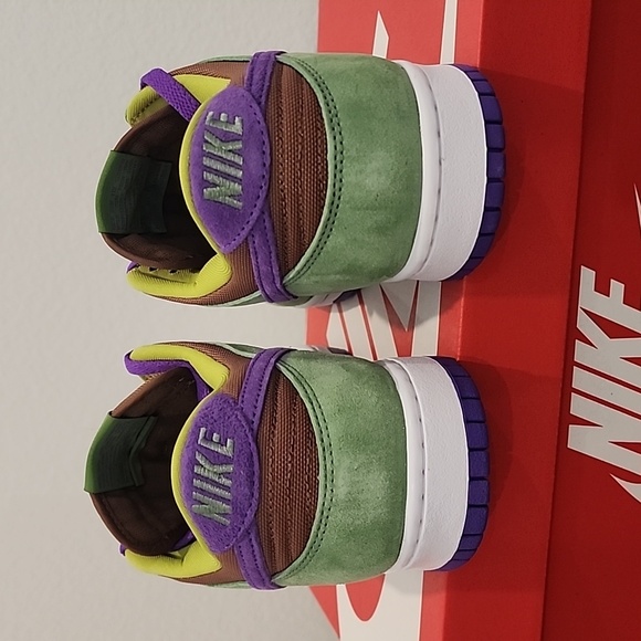 Nike Dunk Low SP - Veneer/Deep Purple - NEW IN BOX - men's sz. 11 - Picture 8 of 14